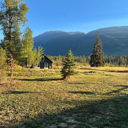 Country Home, Sleeps 6 Pets Friendly Port Alberni Eksteriør billede